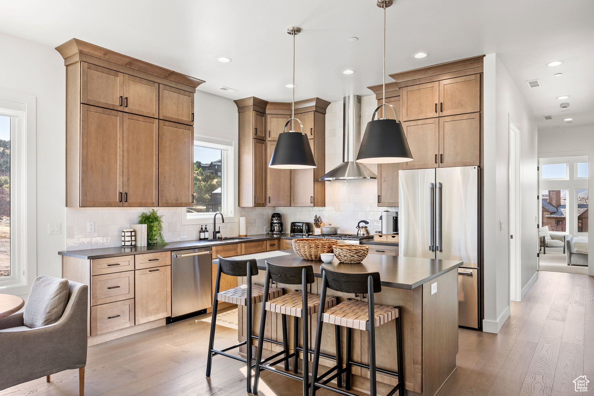 RED LEDGES - Residential