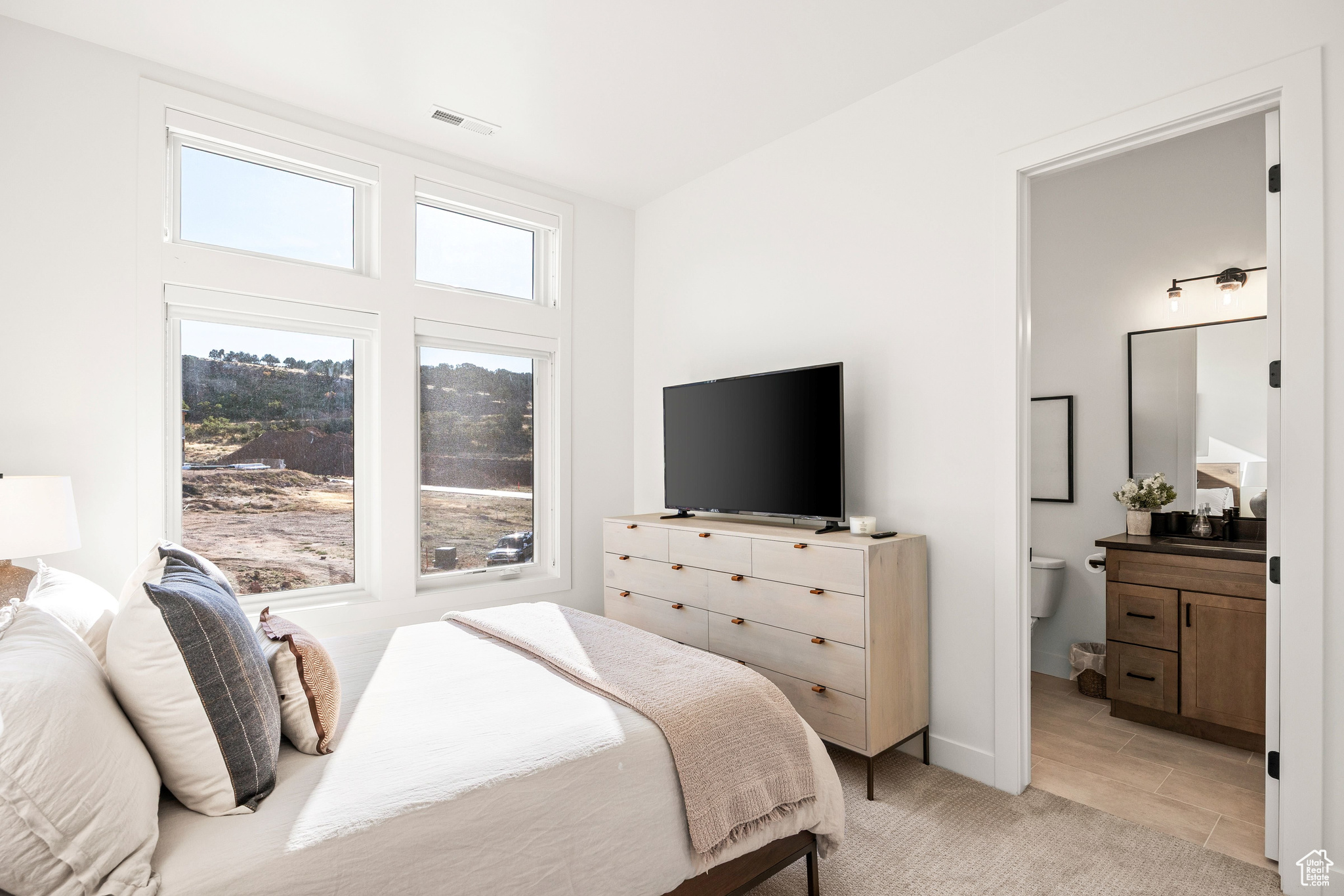 RED LEDGES - Residential