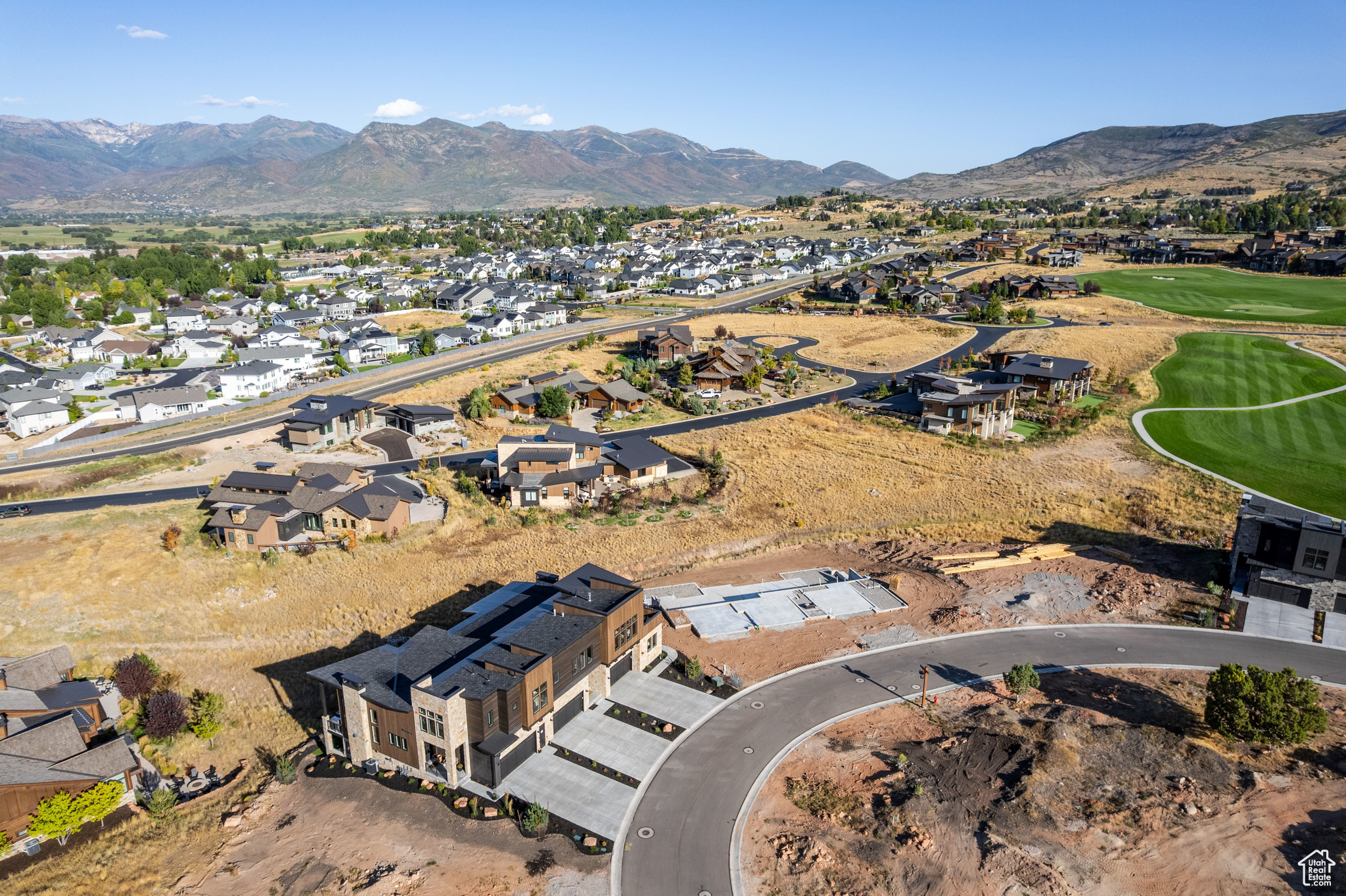 RED LEDGES - Residential