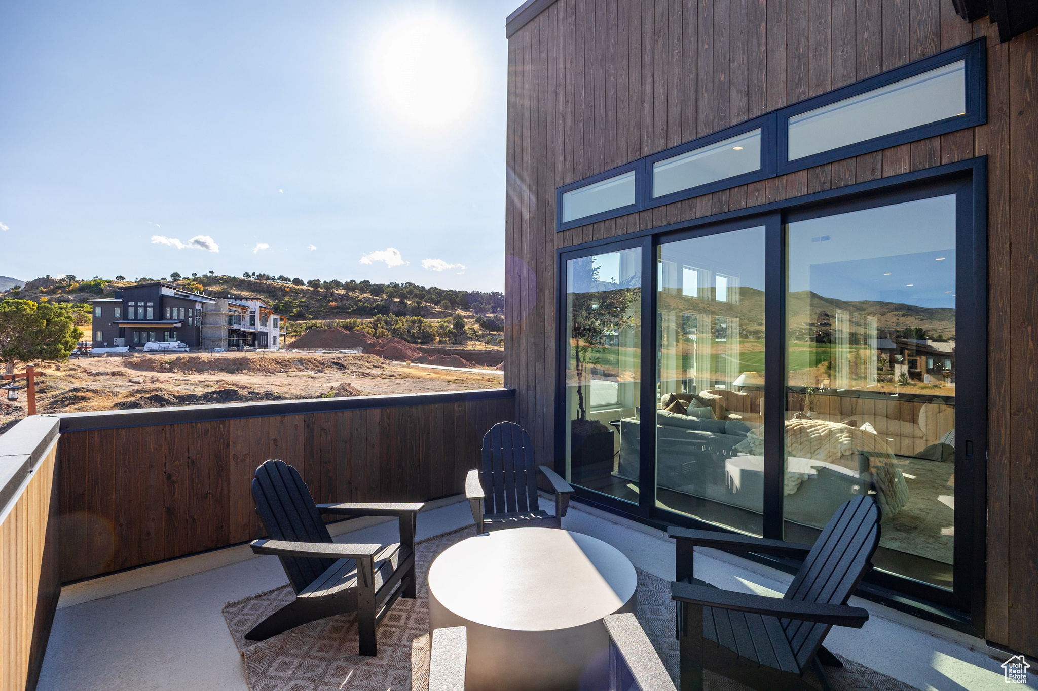 RED LEDGES - Residential