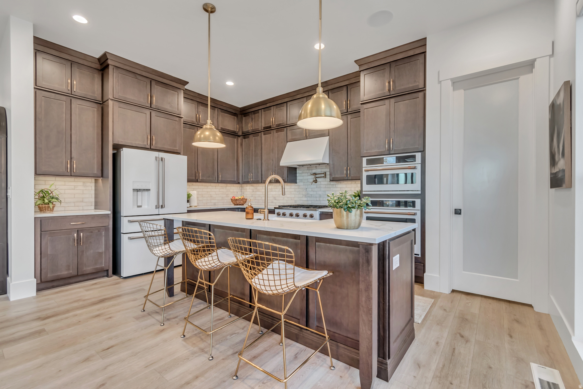 HIDDEN CANYON - Residential