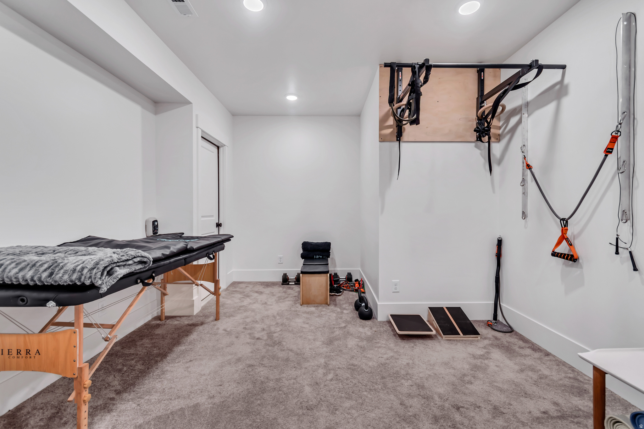 HIDDEN CANYON - Residential