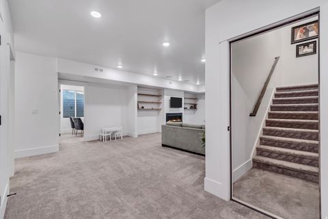 Tiny photo for 1701 W OAKRIDGE CIR, Lehi, UT 84043 (MLS # 2134300)