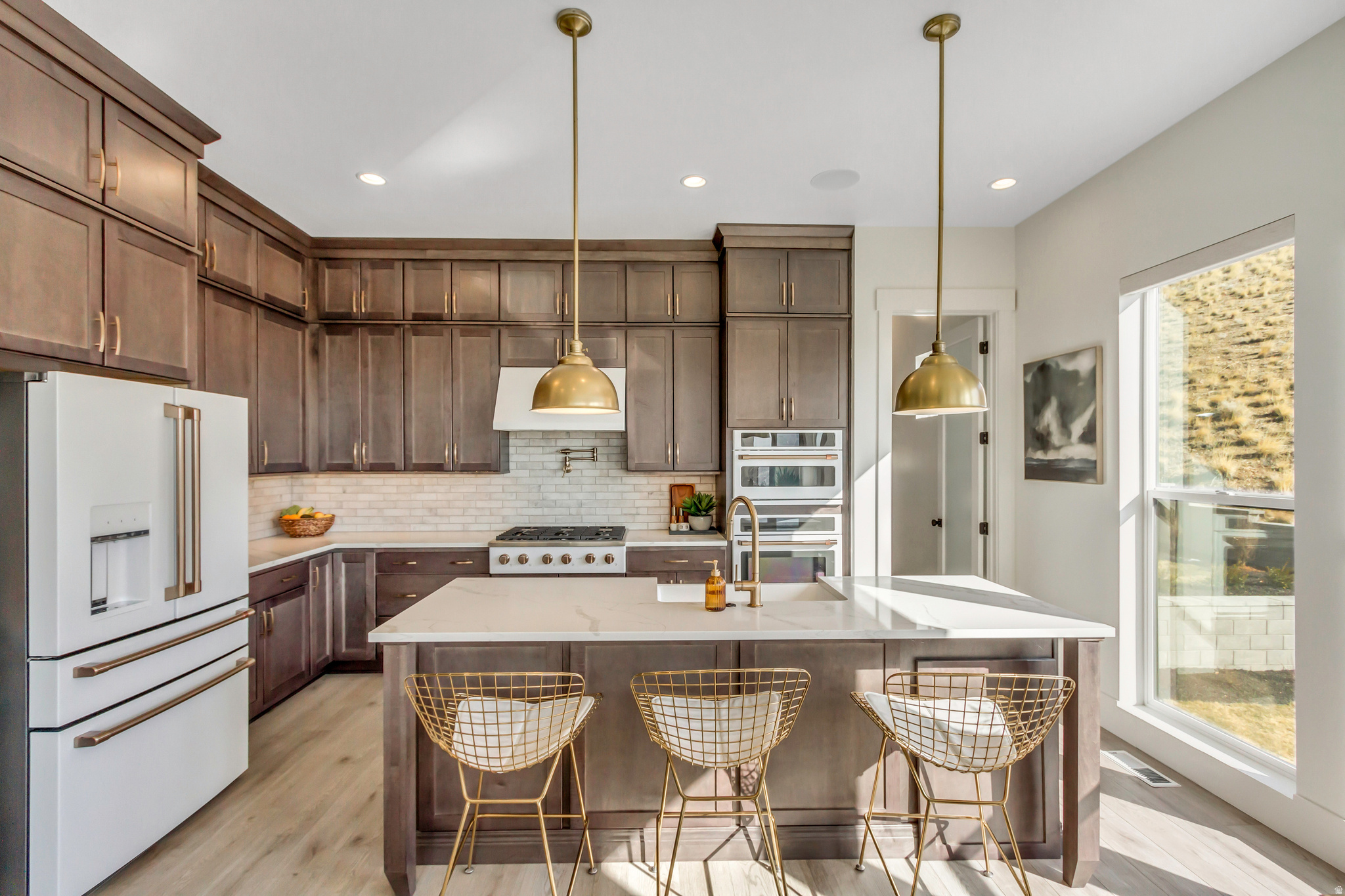 HIDDEN CANYON - Residential