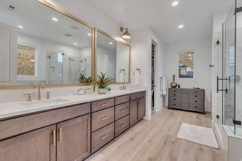 Tiny photo for 1701 W OAKRIDGE CIR, Lehi, UT 84043 (MLS # 2134300)