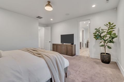 Tiny photo for 1701 W OAKRIDGE CIR, Lehi, UT 84043 (MLS # 2134300)