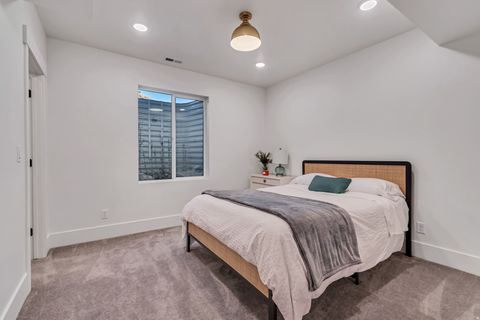 Tiny photo for 1701 W OAKRIDGE CIR, Lehi, UT 84043 (MLS # 2134300)