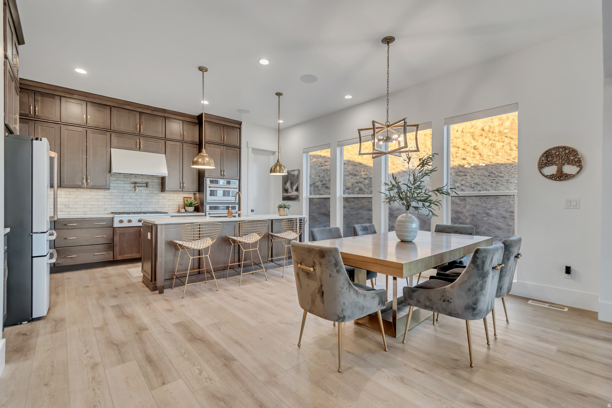 HIDDEN CANYON - Residential