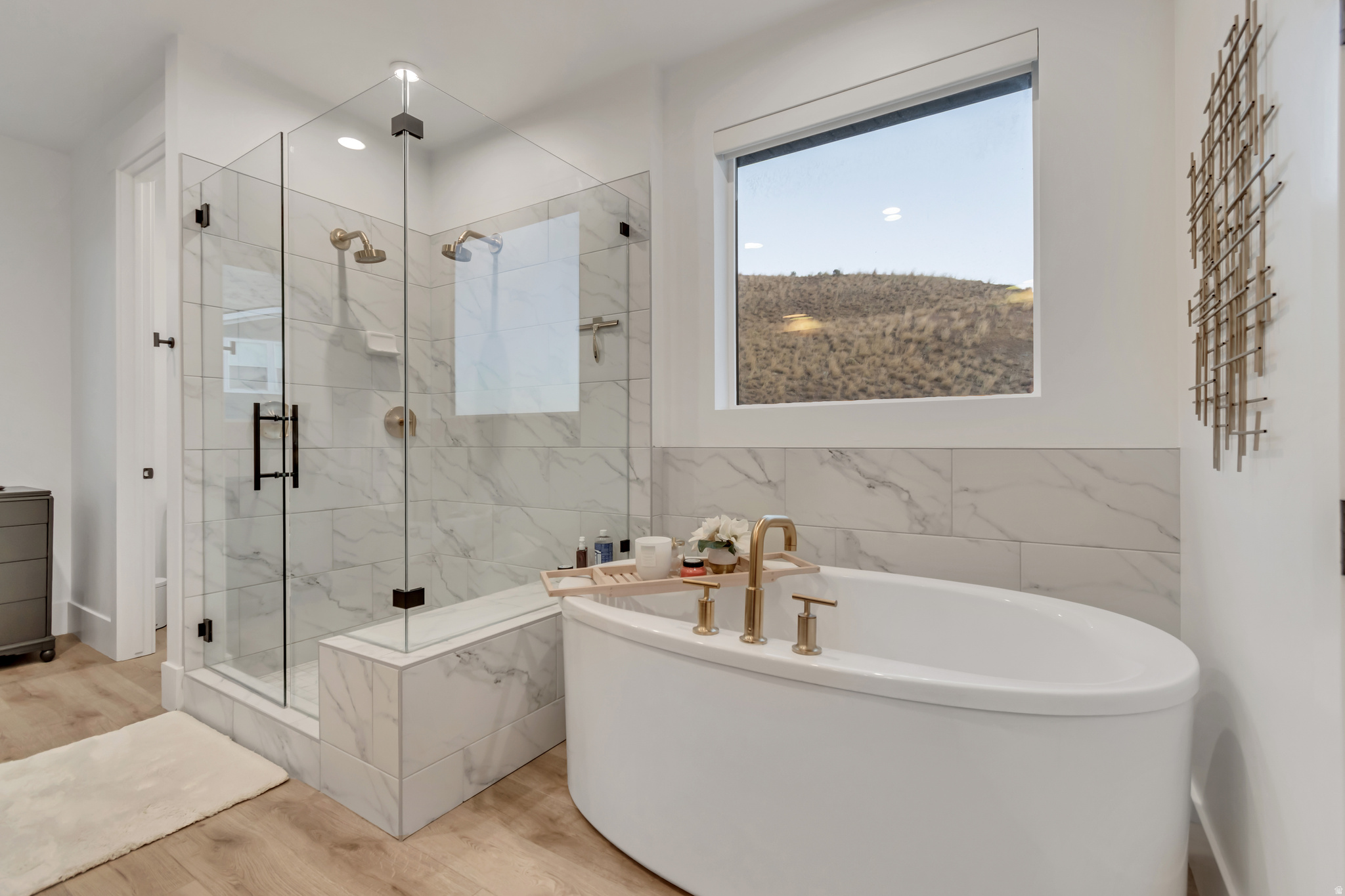 HIDDEN CANYON - Residential