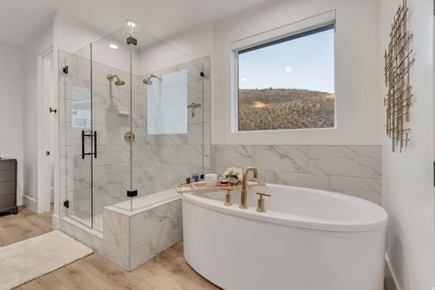 Tiny photo for 1701 W OAKRIDGE CIR, Lehi, UT 84043 (MLS # 2134300)