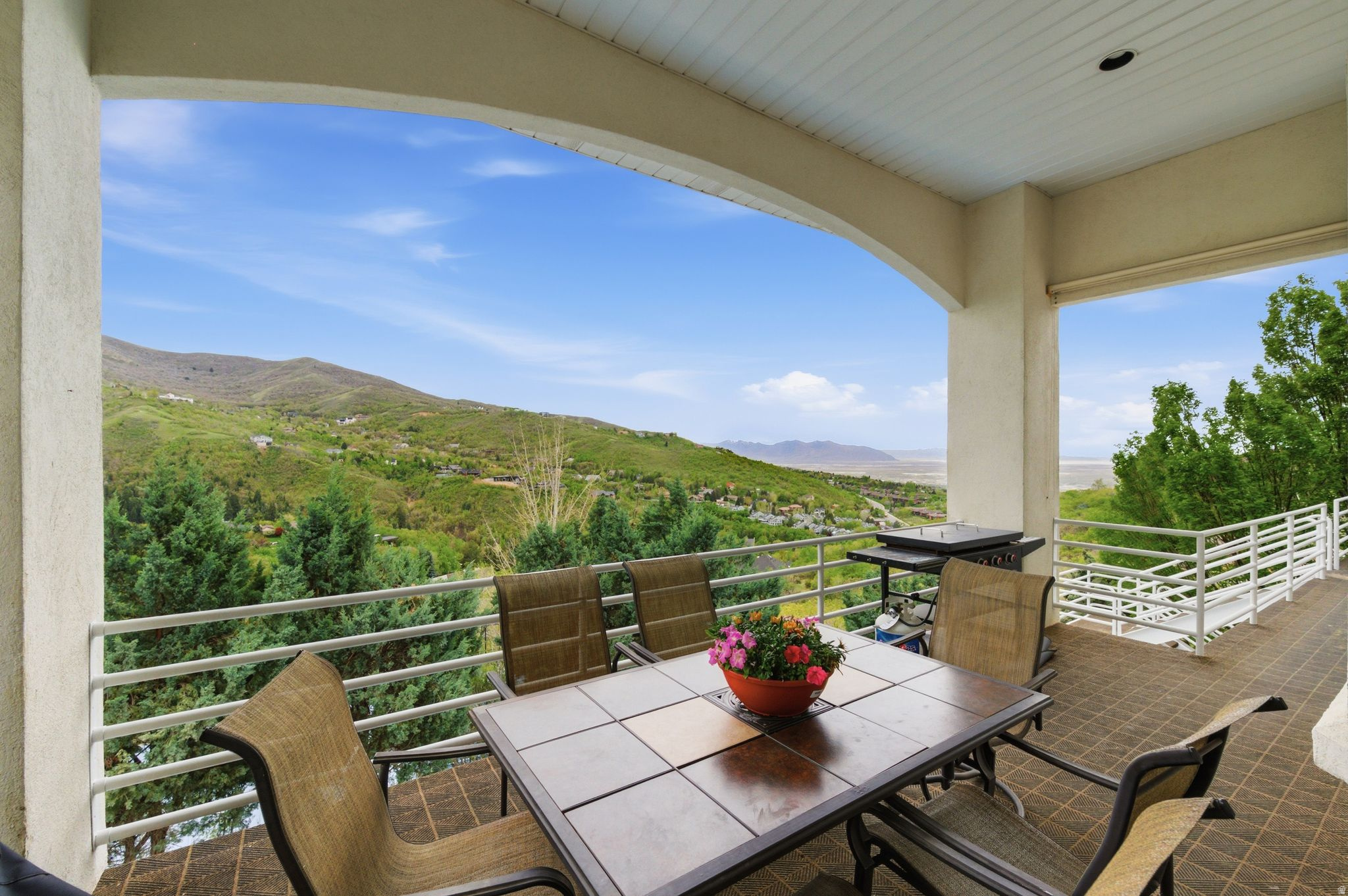 RIDGE ESTATES OF MAPLE HILLS - Residential