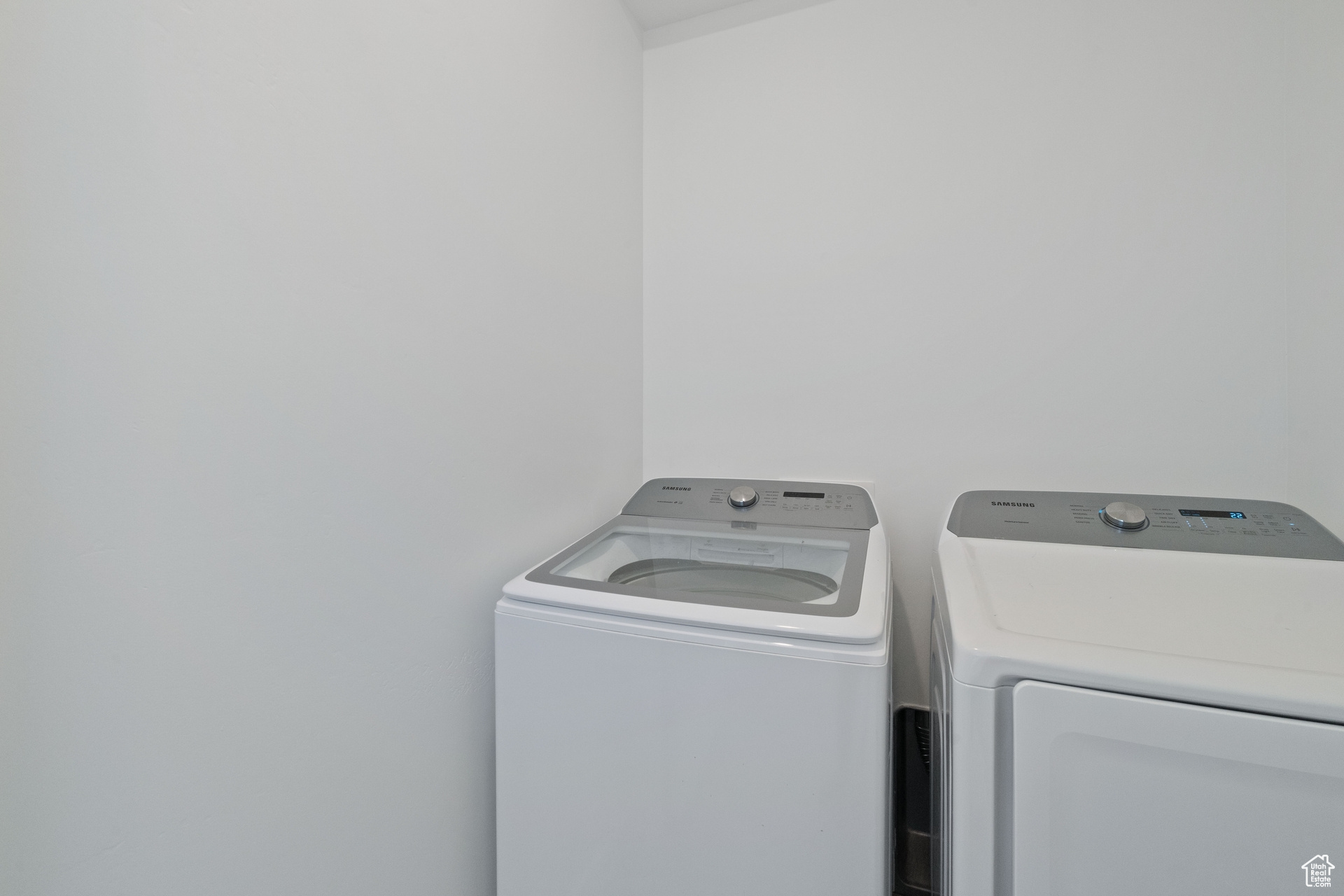1033 E Bigelow Ave, Layton, Utah image 21