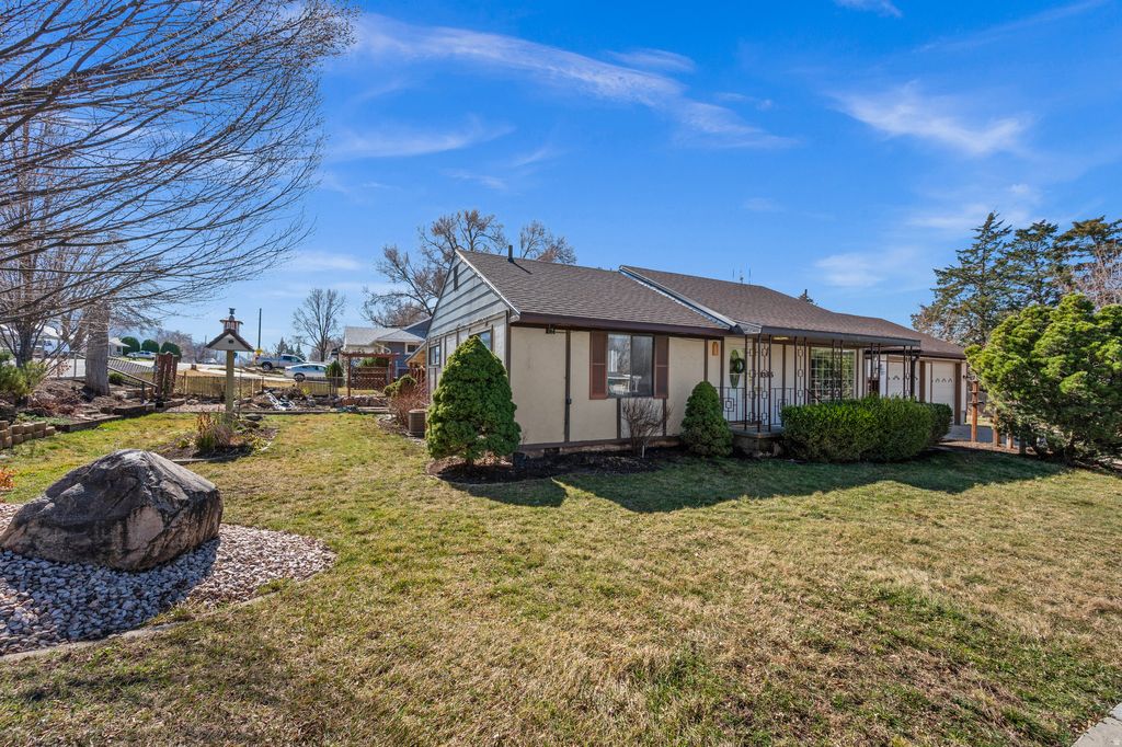 Photo of 1385 HILAND RD, Ogden, UT 84404 (MLS # 2143012)