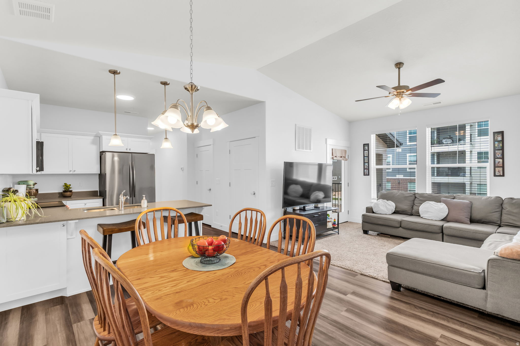 HIGHRIDGE - Residential