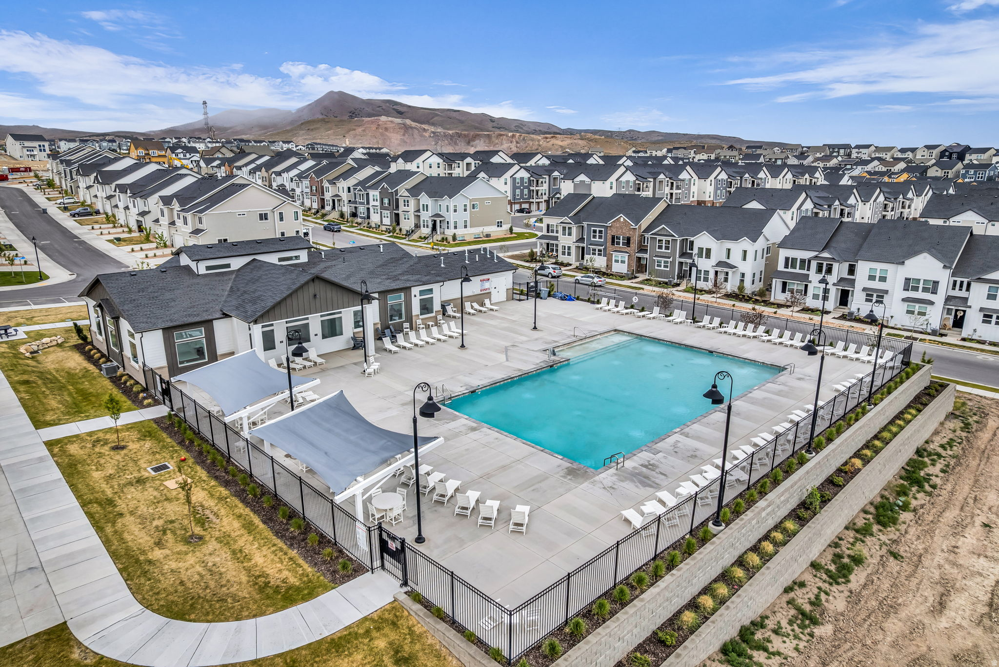 HIGHRIDGE - Residential