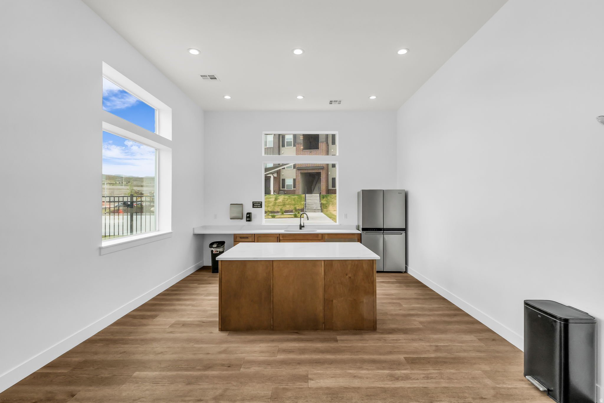 HIGHRIDGE - Residential