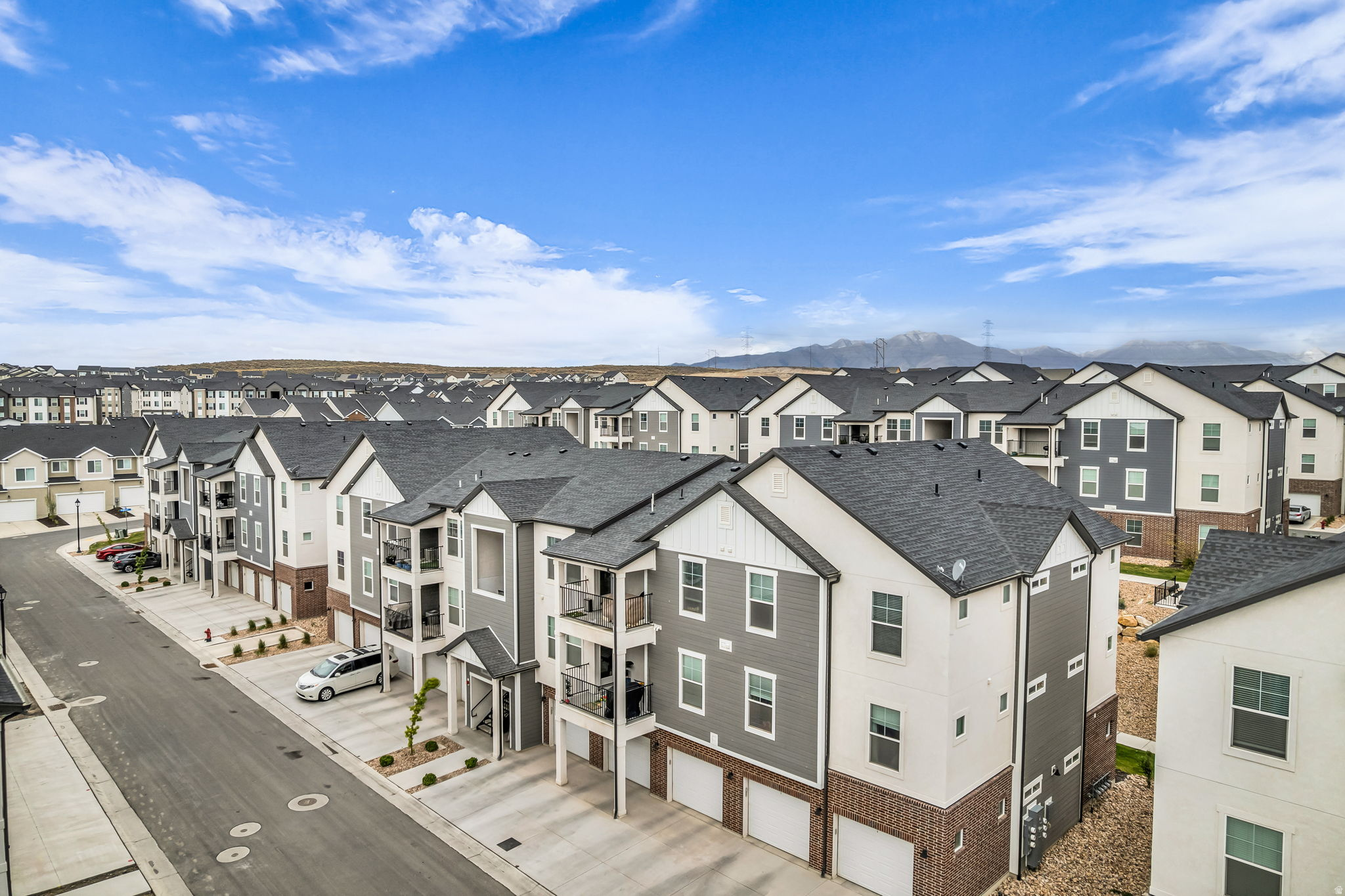 HIGHRIDGE - Residential