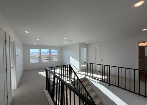 Tiny photo for 2959 N KINGBIRD DR #613, Eagle Mountain, UT 84005 (MLS # 2122038)