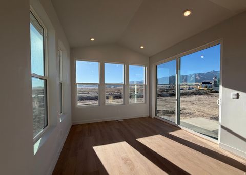 Tiny photo for 2959 N KINGBIRD DR #613, Eagle Mountain, UT 84005 (MLS # 2122038)