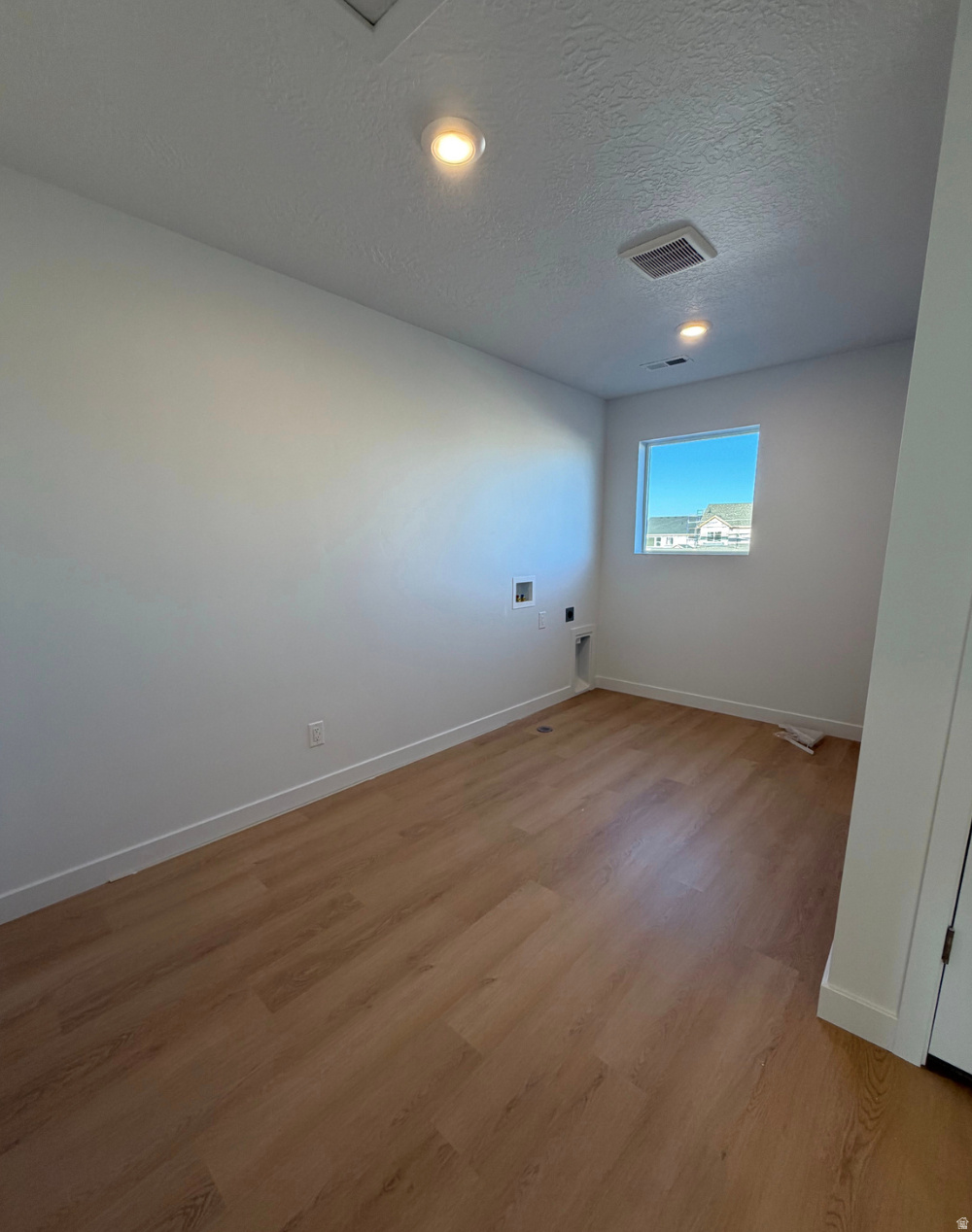 FIREFLY - Residential