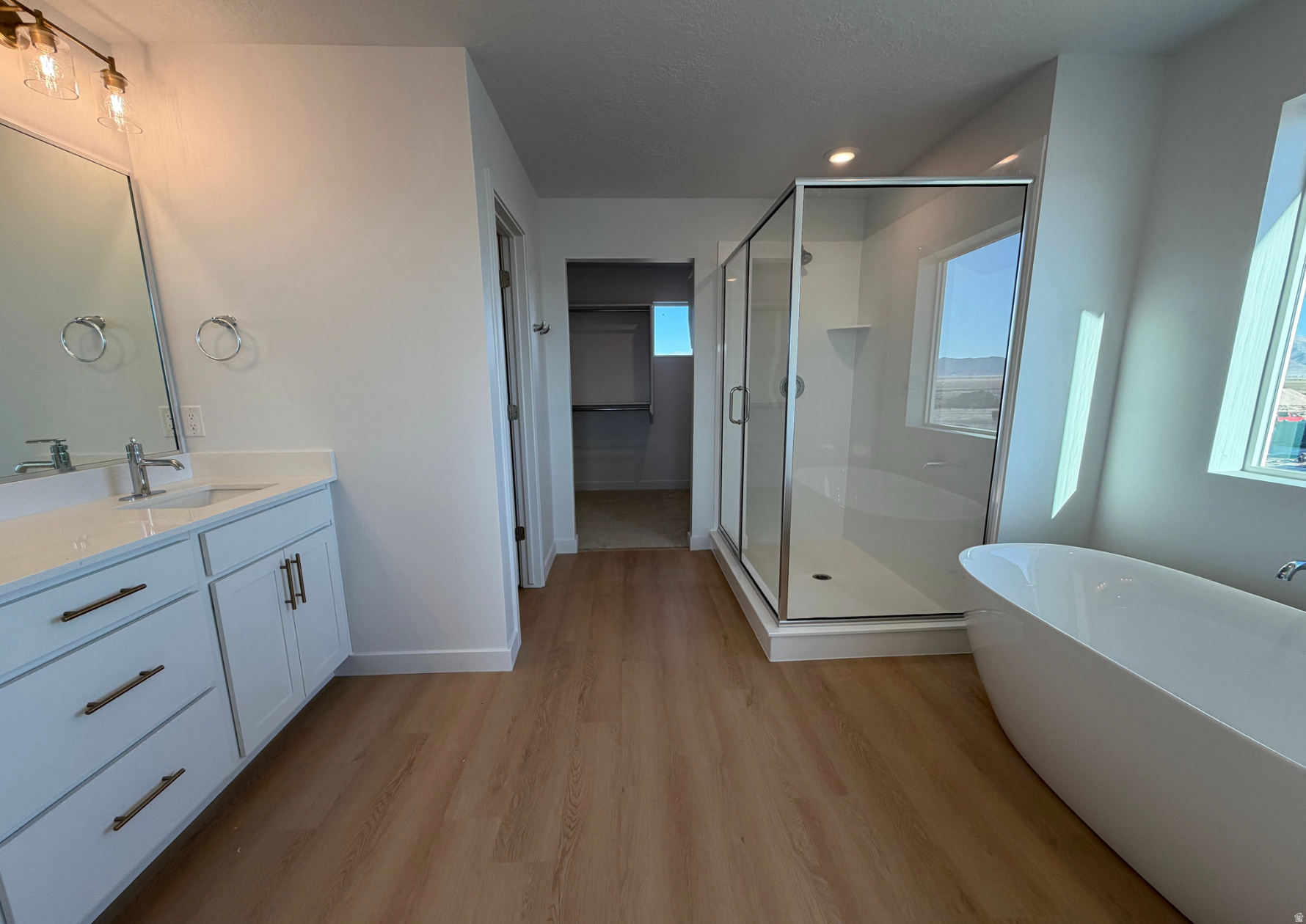 FIREFLY - Residential