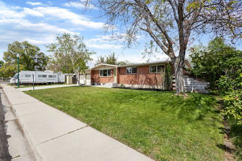 Tiny photo for 121 S INGLEWOOD DR E, Orem, UT 84097 (MLS # 2155051)