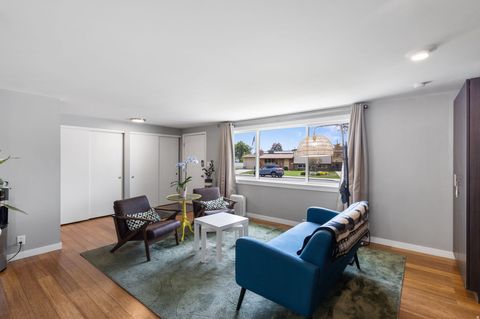 Tiny photo for 121 S INGLEWOOD DR E, Orem, UT 84097 (MLS # 2155051)