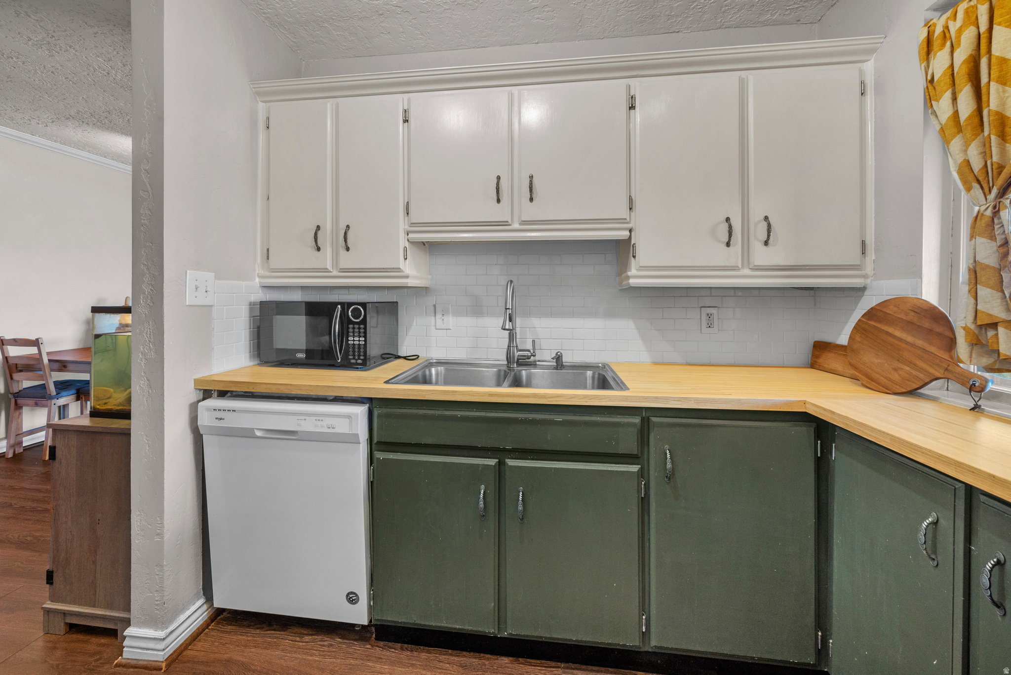 OAK CREST CONDO - Residential