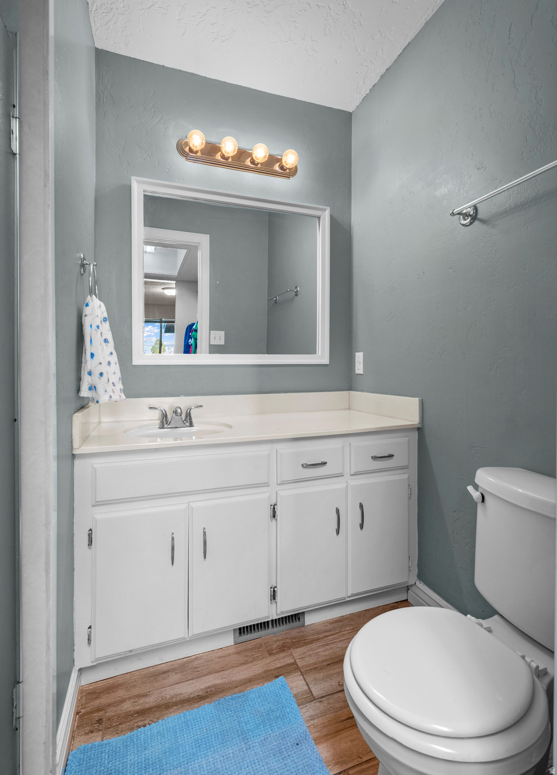 OAK CREST CONDO - Residential