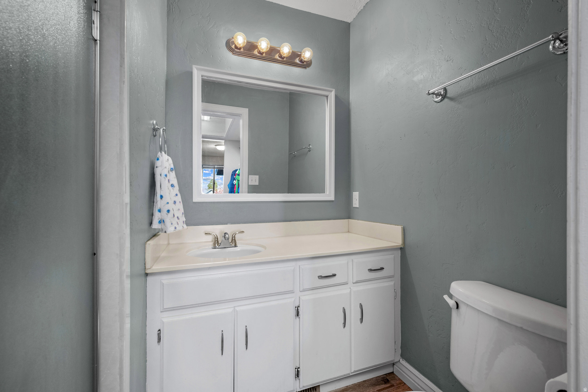 OAK CREST CONDO - Residential