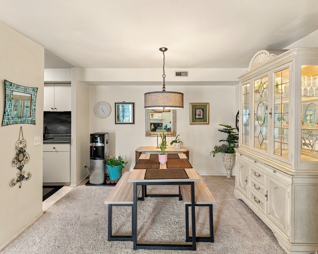 Photo of 5322 S 590 E #L, Murray, UT 84107 (MLS # 2185953)