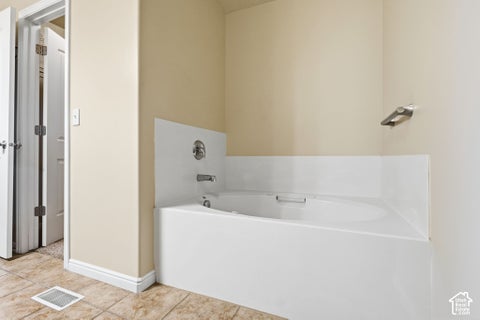 Tiny photo for 872 N FARMINGTON XING, Farmington, UT 84025 (MLS # 2189762)