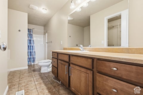 Tiny photo for 872 N FARMINGTON XING, Farmington, UT 84025 (MLS # 2189762)