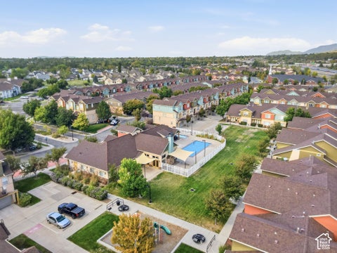 Tiny photo for 872 N FARMINGTON XING, Farmington, UT 84025 (MLS # 2189762)