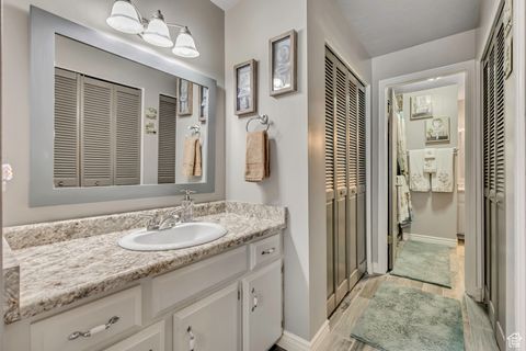 Tiny photo for 6886 S 670 E, Midvale, UT 84047 (MLS # 2115222)