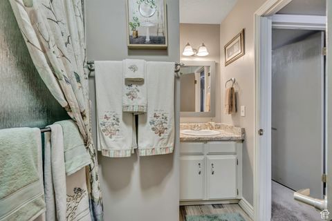 Tiny photo for 6886 S 670 E, Midvale, UT 84047 (MLS # 2115222)