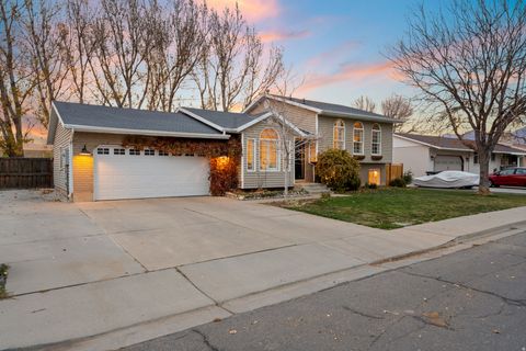 Tiny photo for 559 N MITCHELL Dr, Spanish Fork, UT 84660 (MLS # 2122705)