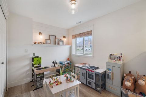 Tiny photo for 559 N MITCHELL Dr, Spanish Fork, UT 84660 (MLS # 2122705)