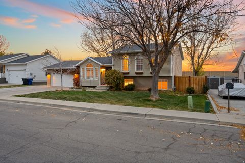 Tiny photo for 559 N MITCHELL Dr, Spanish Fork, UT 84660 (MLS # 2122705)