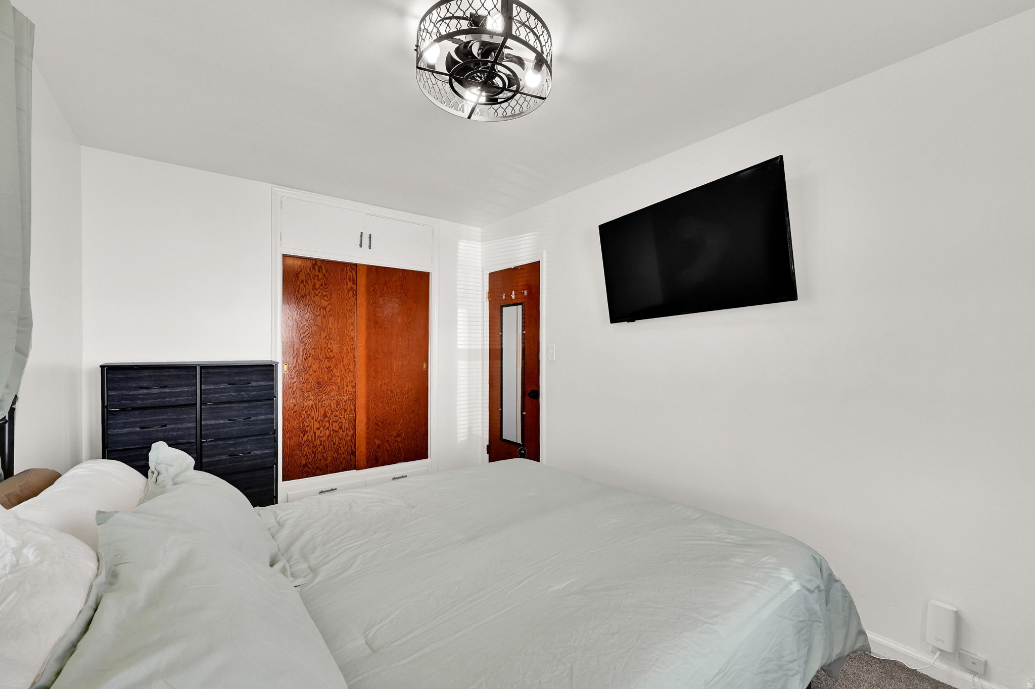 HILL VILLA SUB - Residential