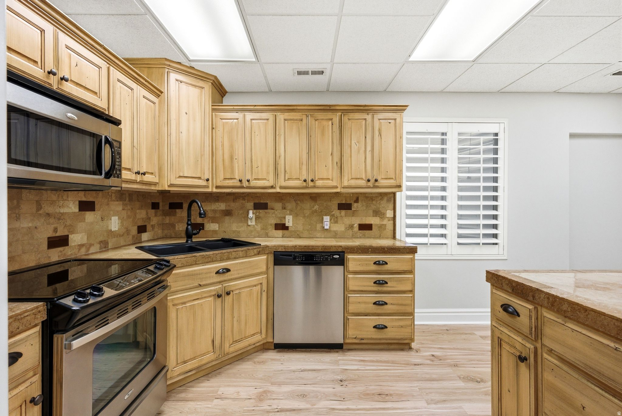MERKLEY ESTATES - Residential