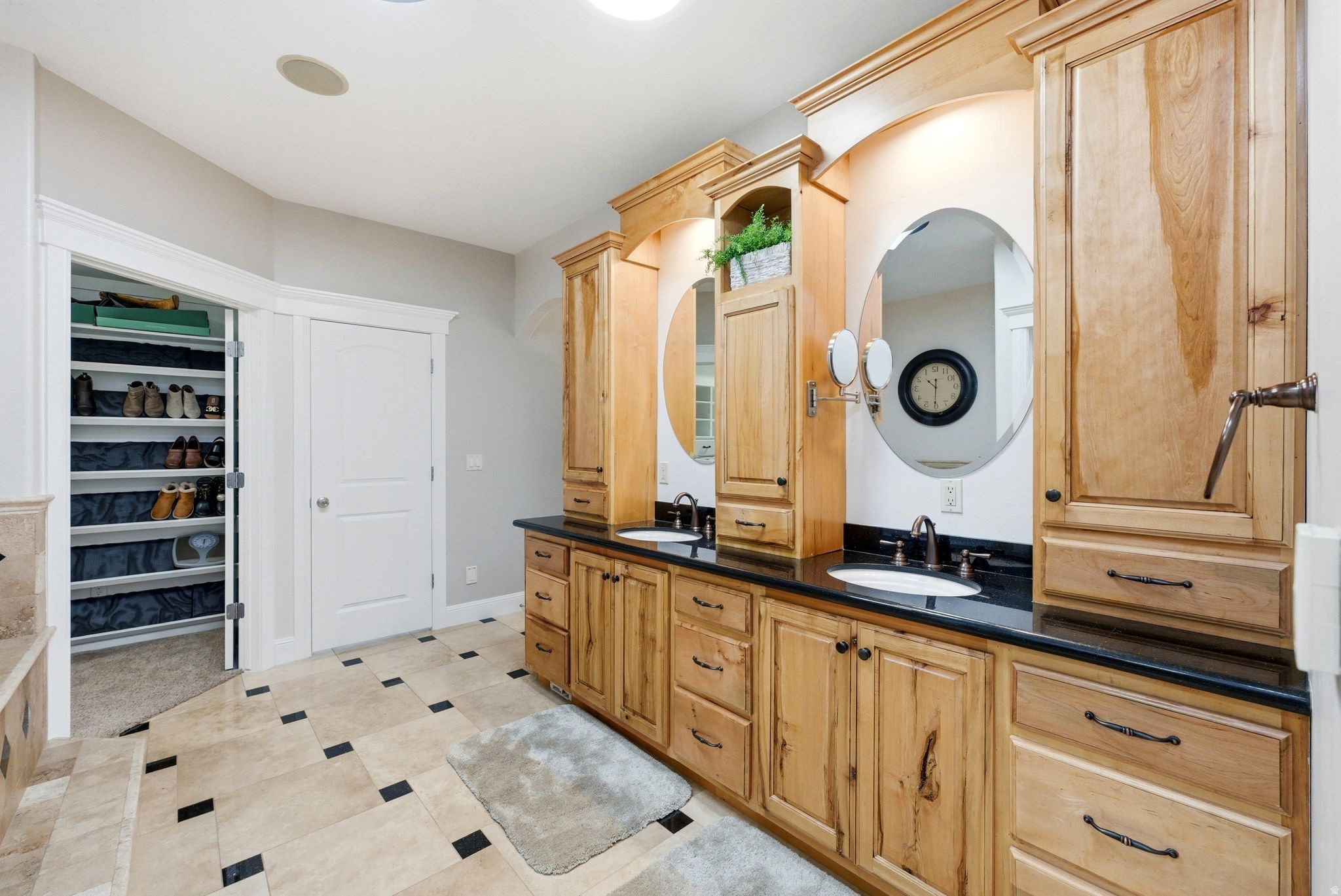 MERKLEY ESTATES - Residential