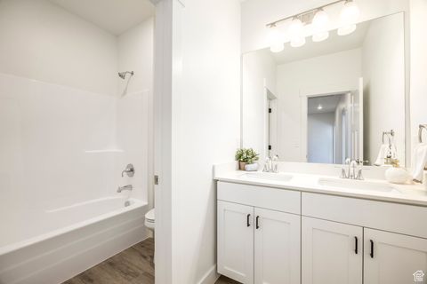 Tiny photo for 717 S HARRISON DR, Springville, UT 84663 (MLS # 2118859)