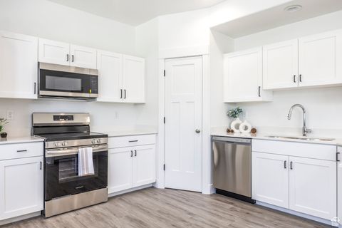 Tiny photo for 717 S HARRISON DR, Springville, UT 84663 (MLS # 2118859)