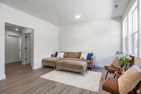 Tiny photo for 717 S HARRISON DR, Springville, UT 84663 (MLS # 2118859)