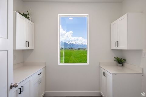 Tiny photo for 717 S HARRISON DR, Springville, UT 84663 (MLS # 2118859)
