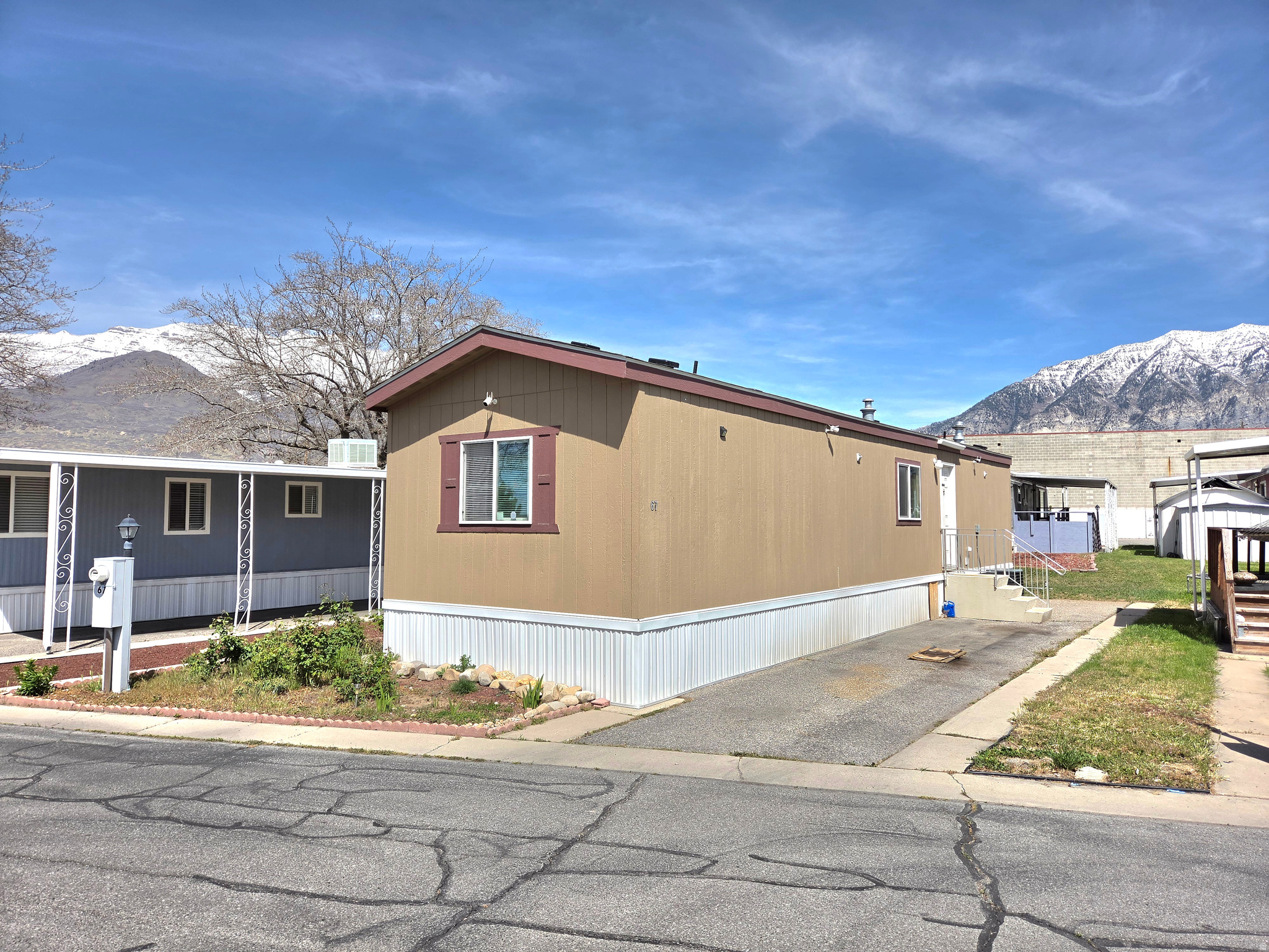 MON A LEA MOBILE HOME PARK - Residential