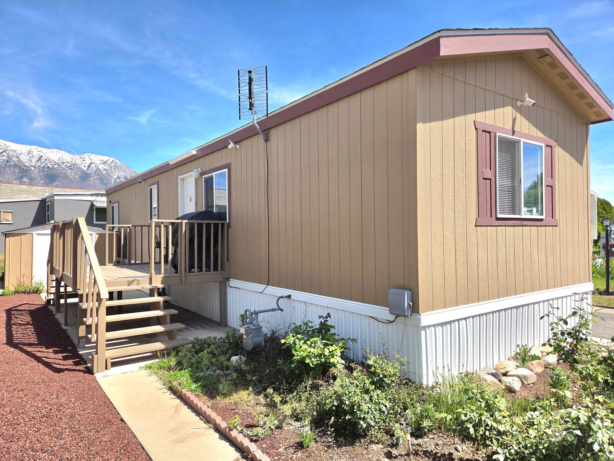 MON A LEA MOBILE HOME PARK - Residential