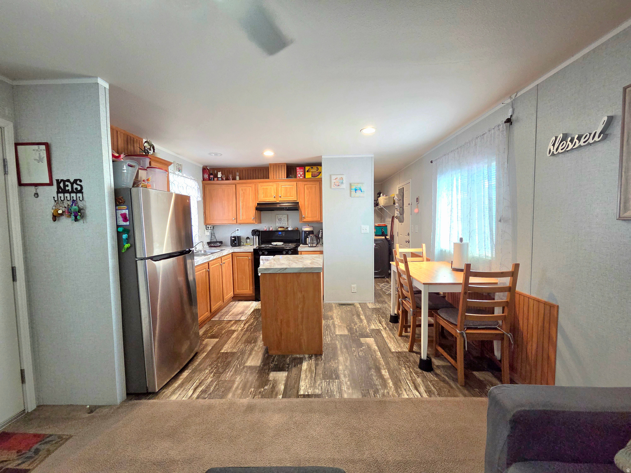 MON A LEA MOBILE HOME PARK - Residential