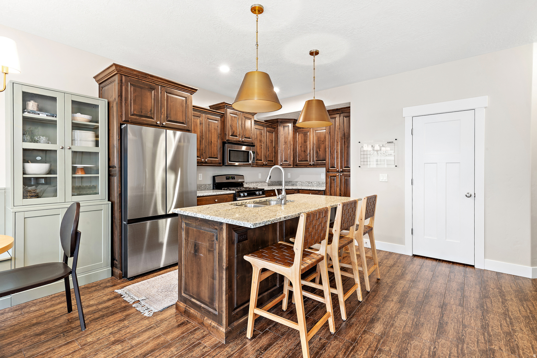 BONNEVILLE VISTA TOW - Residential